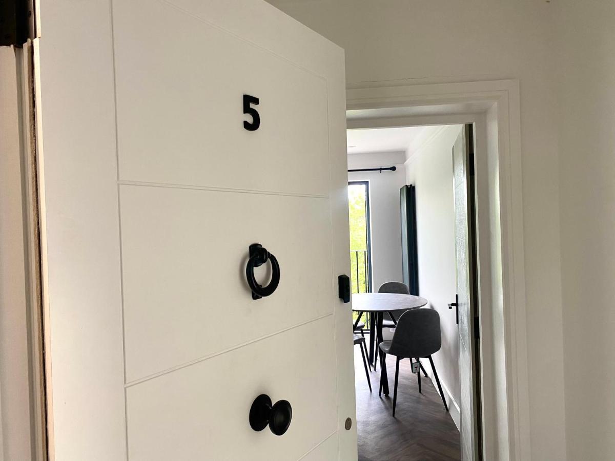 Flat 5 The Old Clinic Apartment Welling Ngoại thất bức ảnh